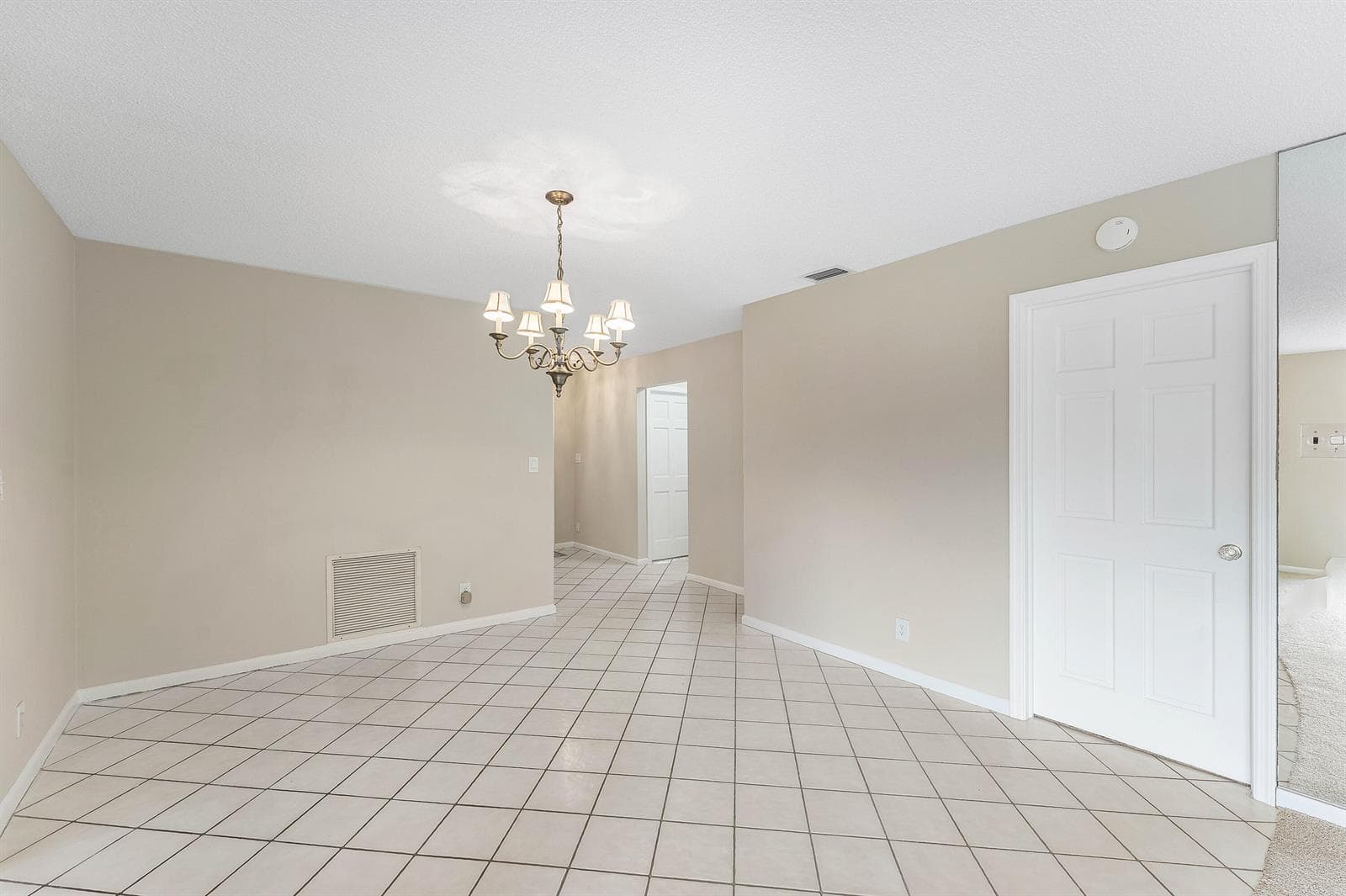 1752 Riverwood Lane, Coral Springs FL 33071 photo 4