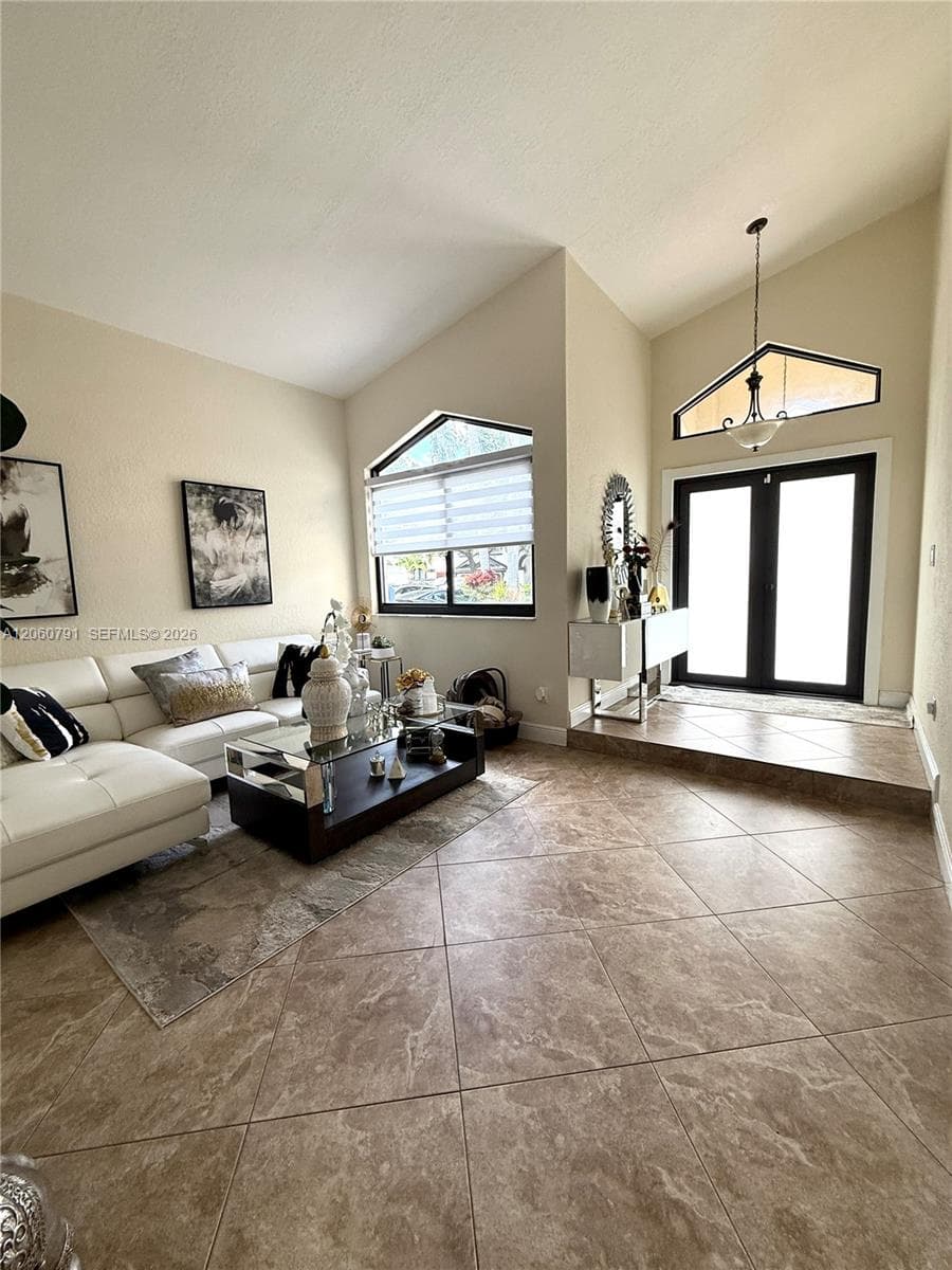8731 NW 153rd Ter, Miami Lakes FL 33018 photo 3