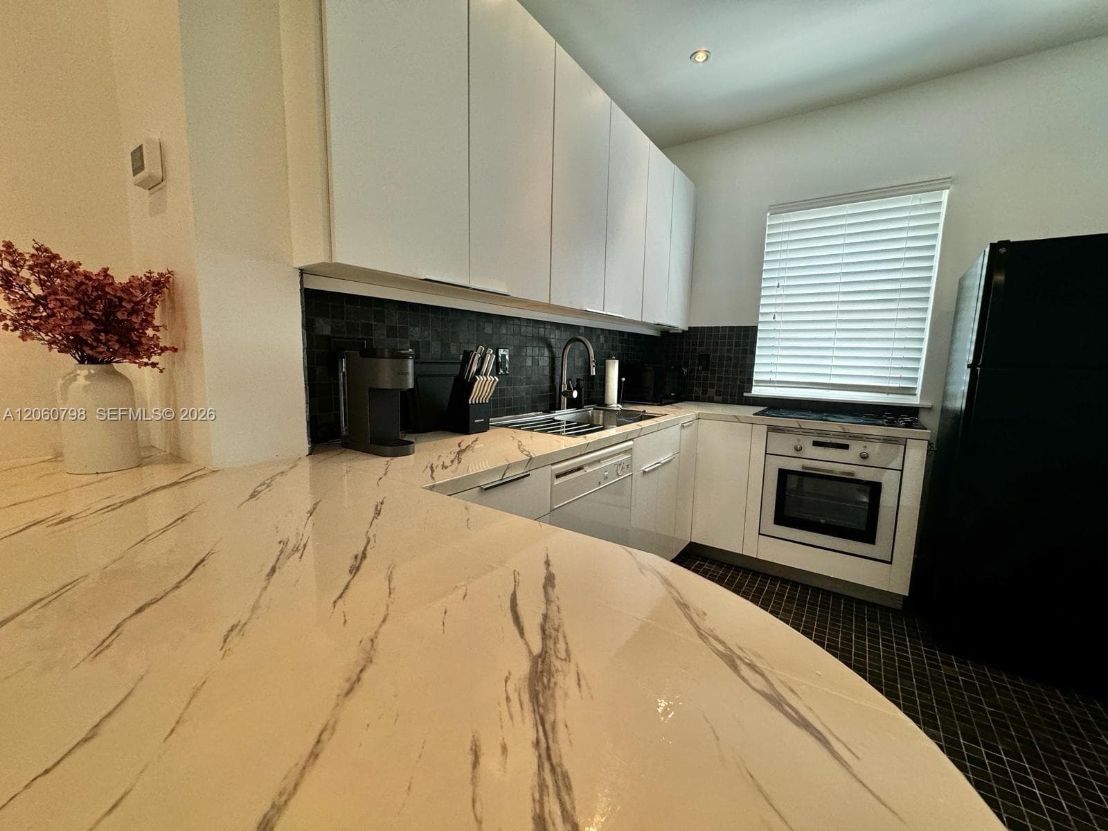 736 13th St # 104, Miami Beach FL 33139 photo 4