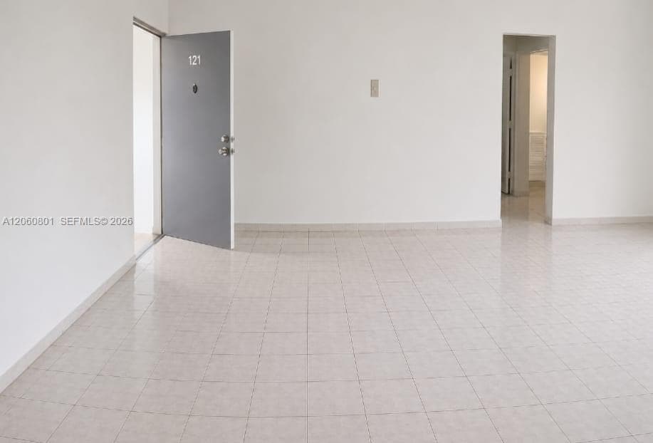 13500 NE 3rd Ct # 121, North Miami FL 33161 photo 4