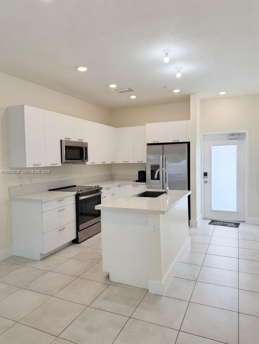 8301 NW 41st St # 107, Doral FL 33166 photo 2