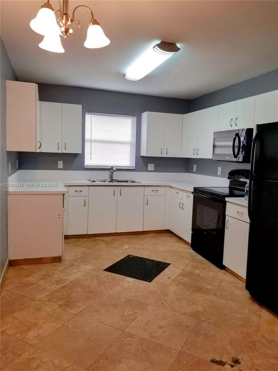 2761 NW 6th St # 2761, Pompano Beach FL 33069 photo 5