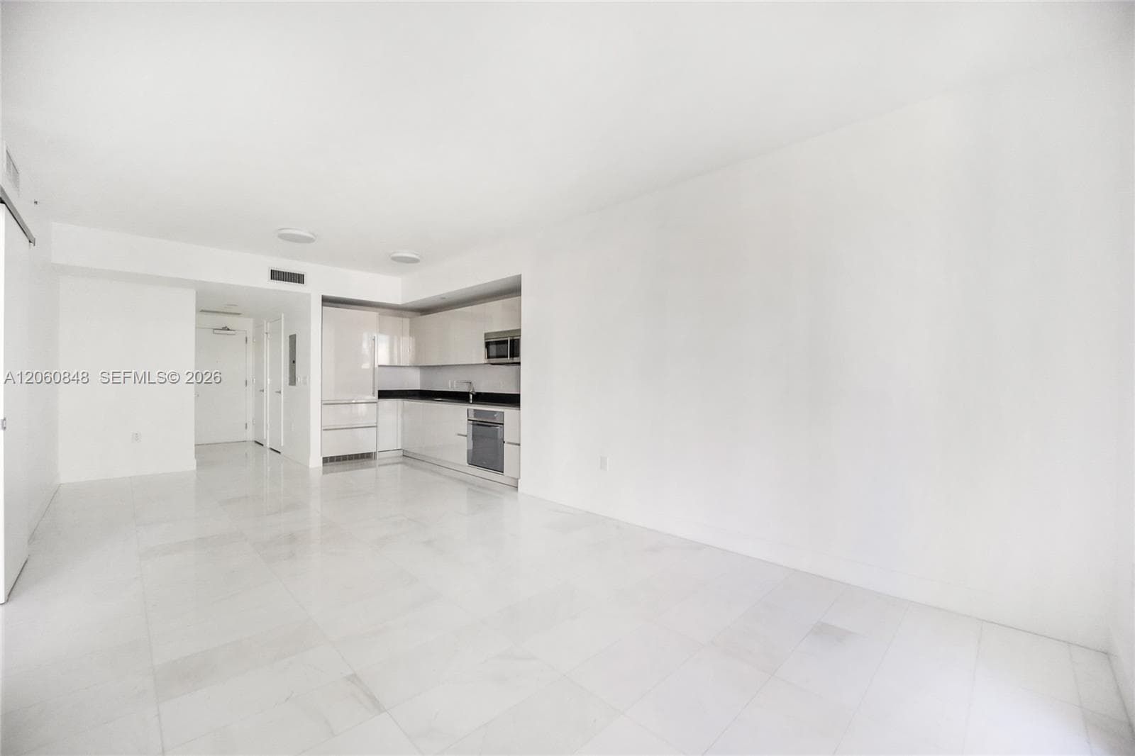 1010 Brickell Ave # 2708, Miami, FL 33131 photo 3