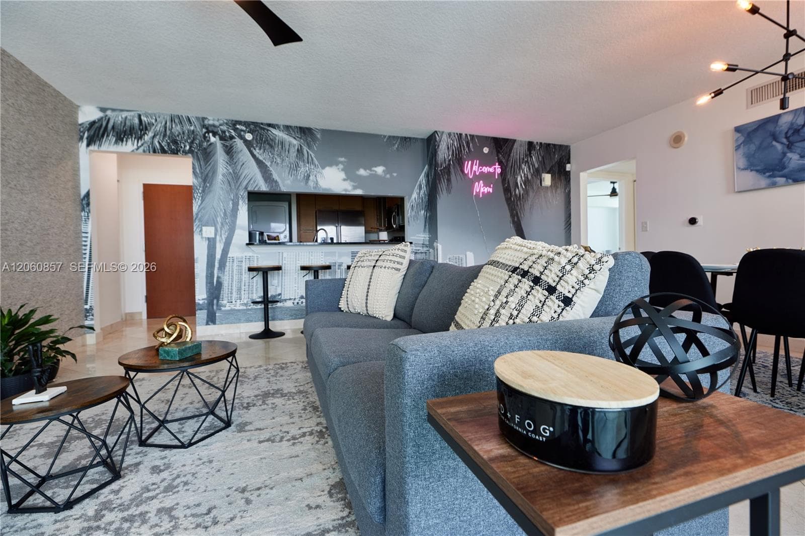 31 SE 5th St # 3201, Miami, FL 33131 photo 3