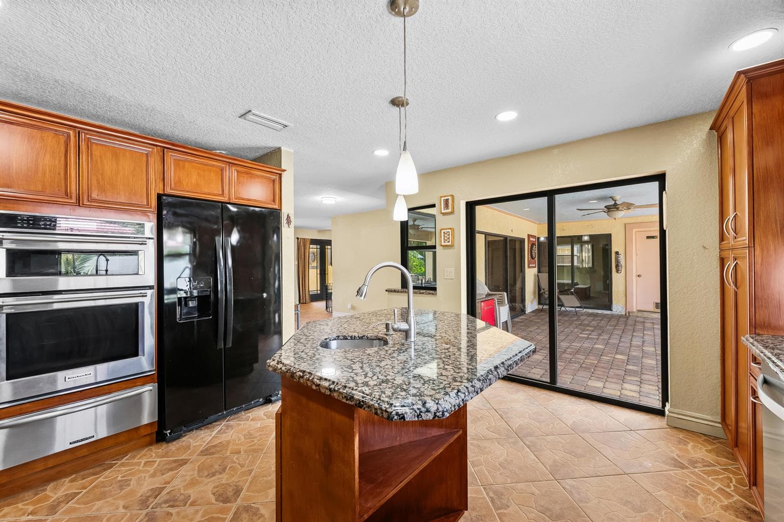 7970 NW 1ST Court, Margate FL 33063 photo 5