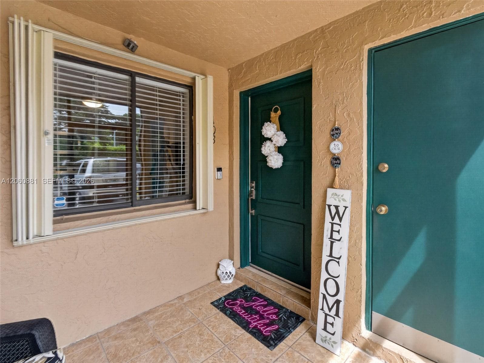 205 Lakeview Dr # 103, Weston FL 33326