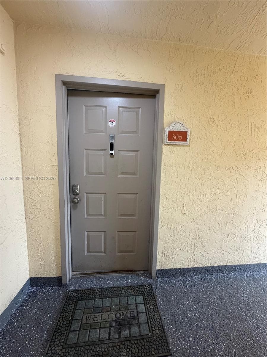 8205 Lake Dr # 306, Doral FL 33166 photo 4