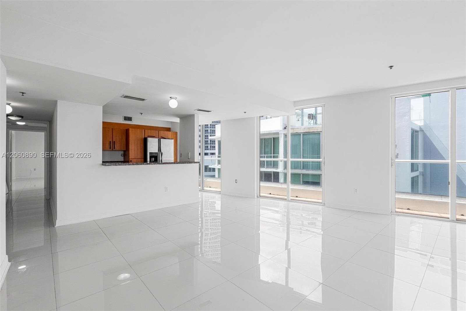 6362 Collins Ave # 514, Miami Beach FL 33141 photo 4