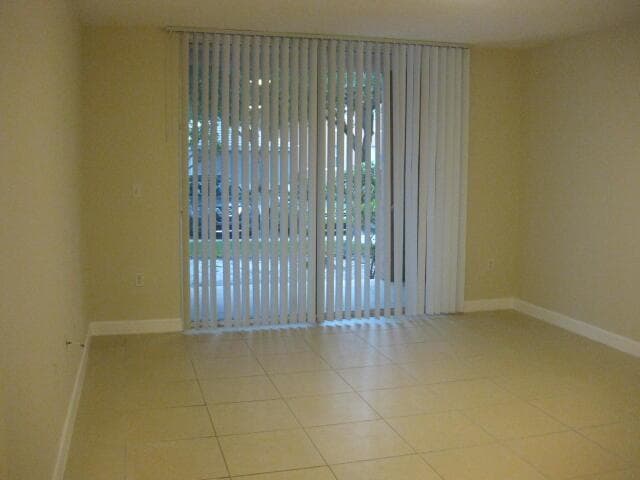 620 SW 111th Avenue # 103, Pembroke Pines FL 33025 photo 2