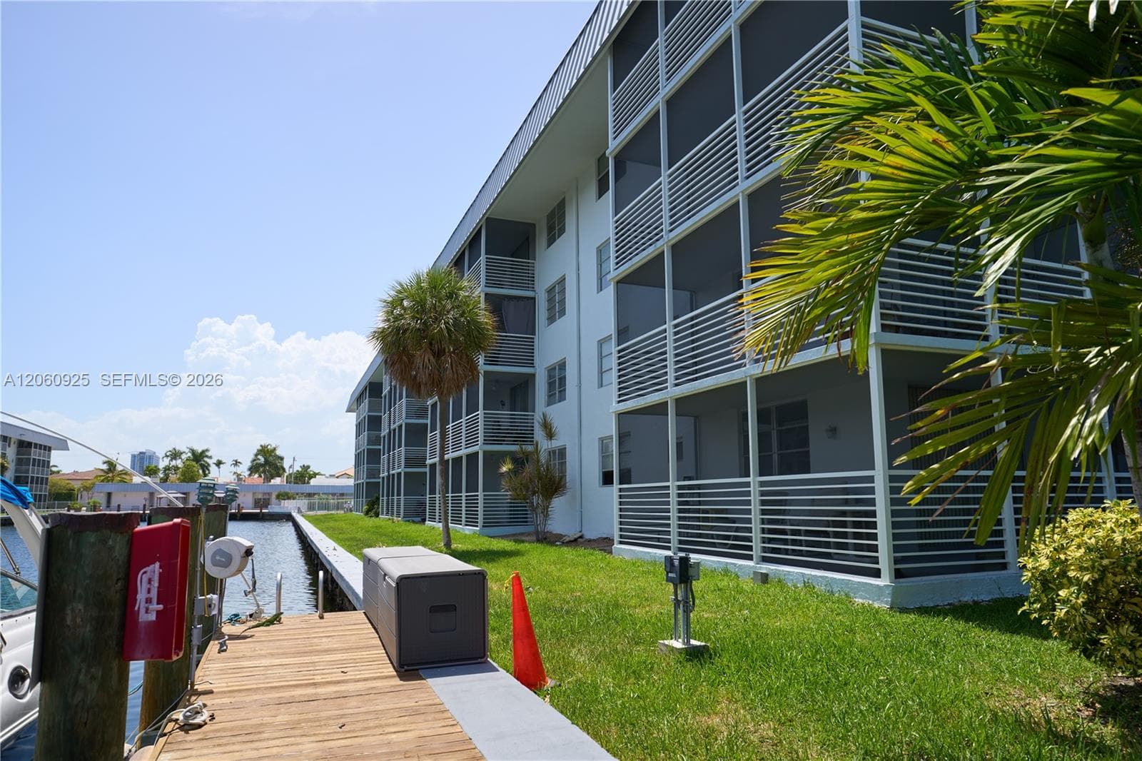 3600 NE 170th St # 401, North Miami Beach FL 33160 photo 4