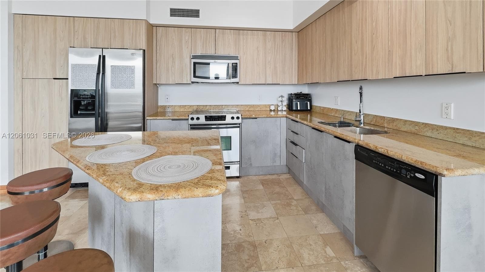 1755 E Hallandale Beach Blvd # 2303E, Hallandale Beach FL 33009 photo 5