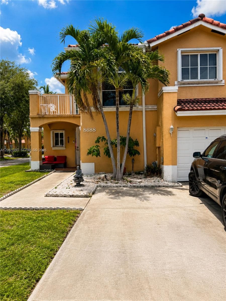 8688 SW 158th Pl, Miami, FL 33193