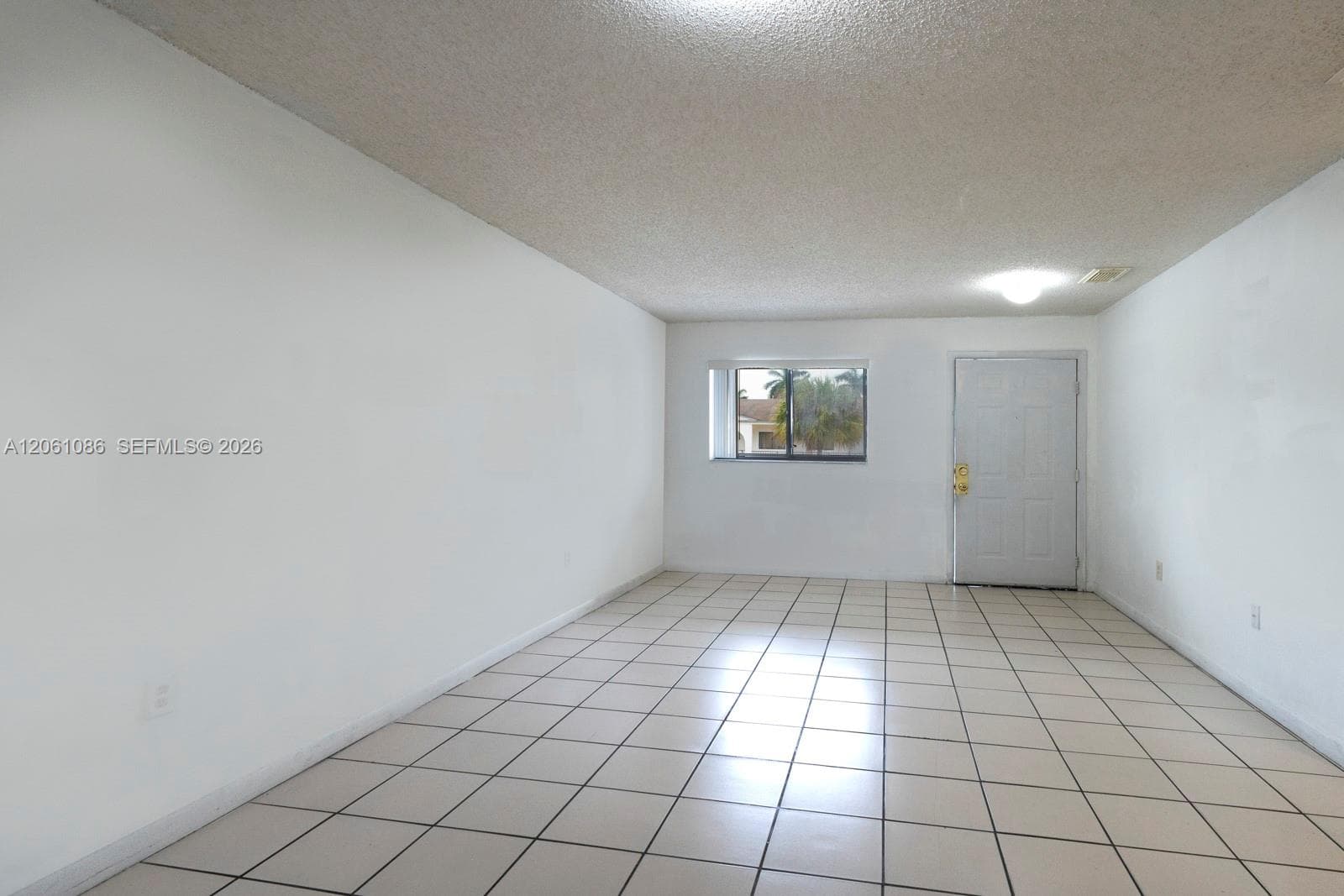 6305 W 22nd Ct, Hialeah FL 33016 photo 3