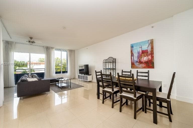 3250 Grand Ave # 302, Miami FL 33133