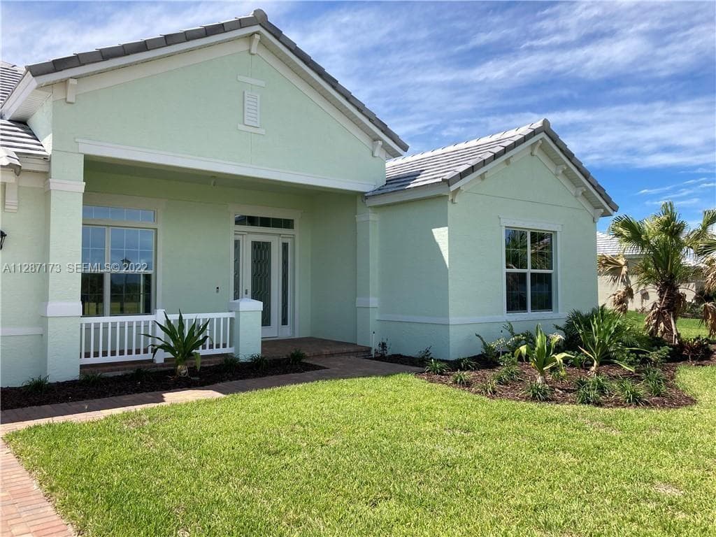 6555 Barbados Court, Vero Beach FL 32967 photo 4