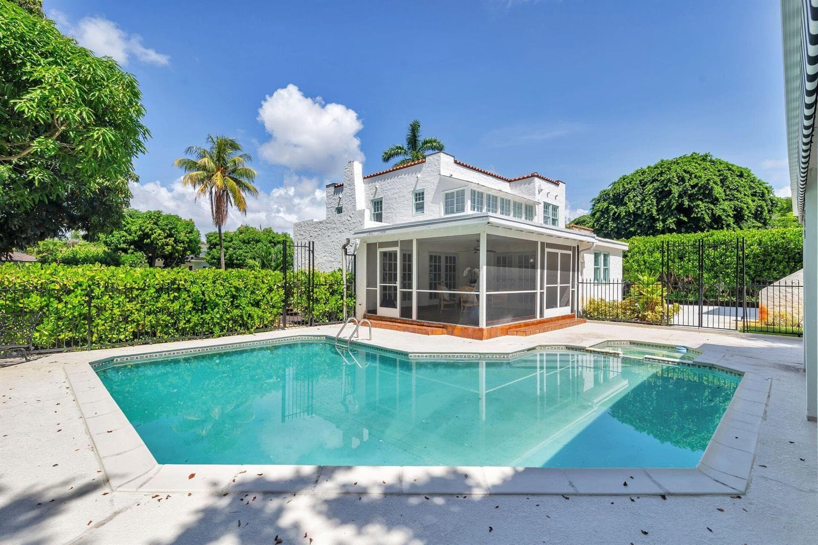 3020 VINCENT Road, West Palm Beach FL 33405 photo 2