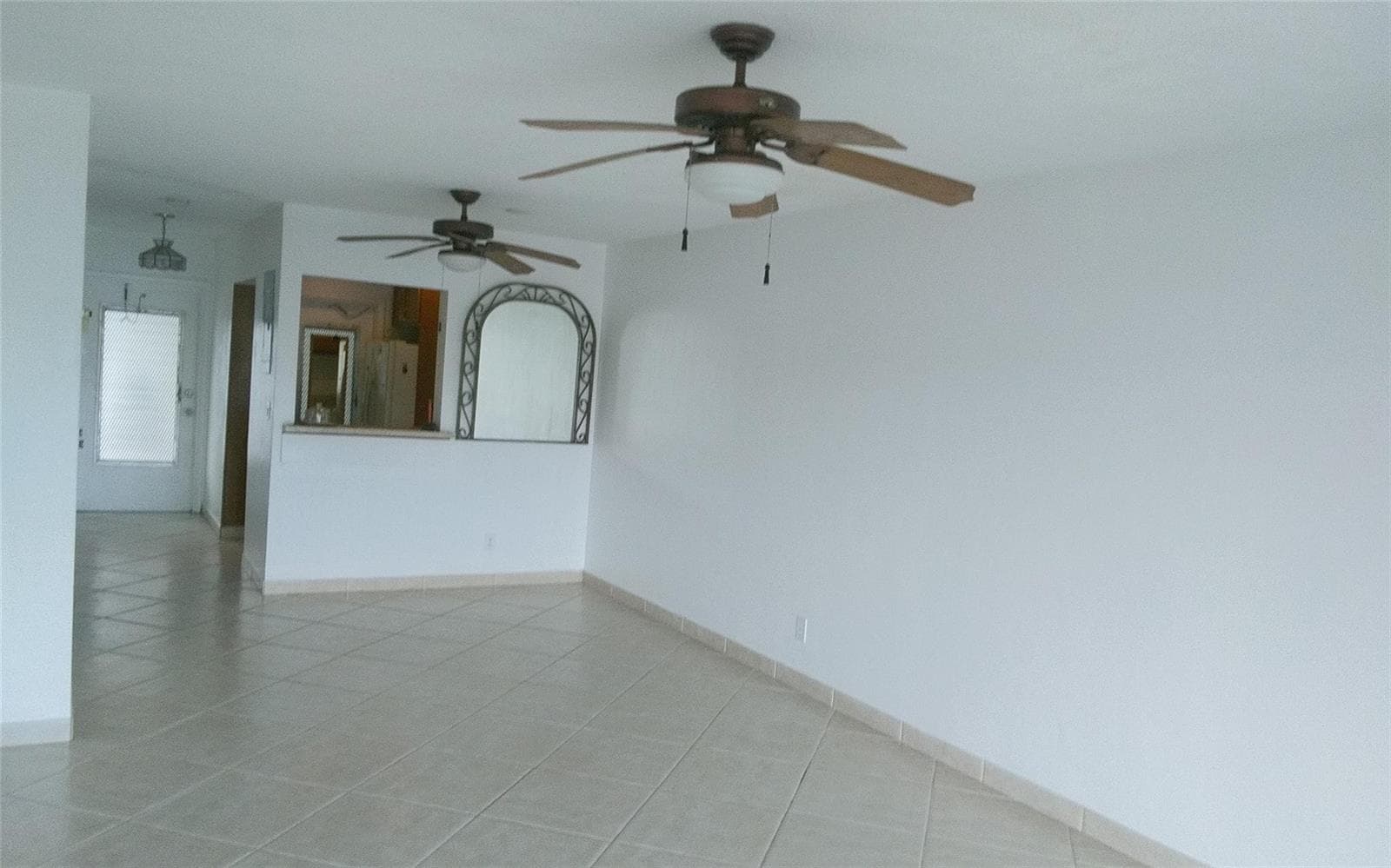 465 Paradise Isle Boulevard # 307, Hallandale Beach FL 33009 photo 3