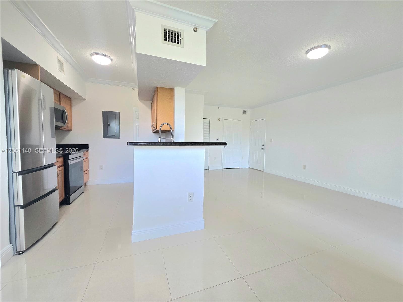 11600 SW 2nd St # 18104, Pembroke Pines FL 33025 photo 4