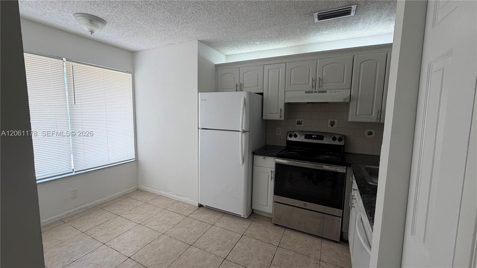 2550 Riverside Dr # 223, Coral Springs FL 33065 photo 3