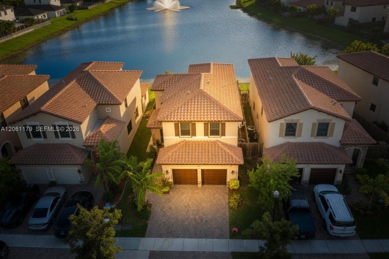 233 NE 23rd Ter, Homestead FL 33033 photo 2