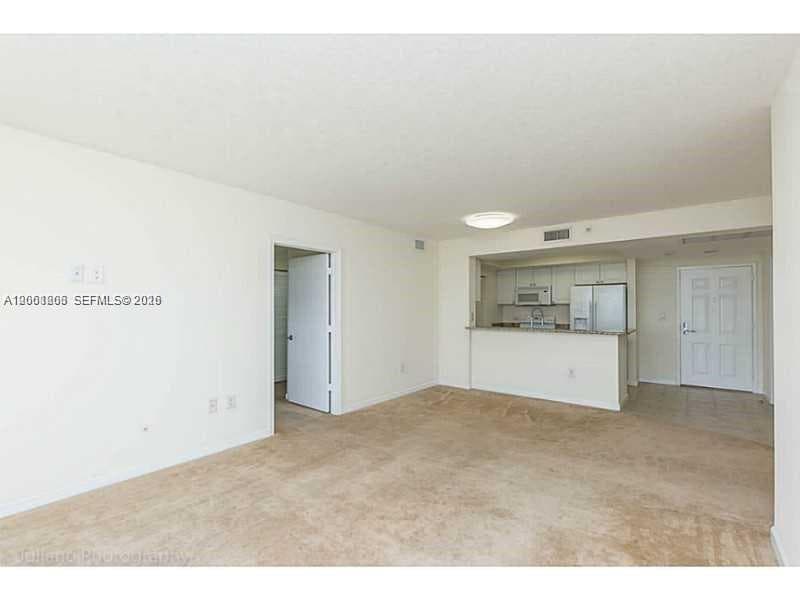 19501 W Country Club Dr # 2205, Aventura FL 33180 photo 3