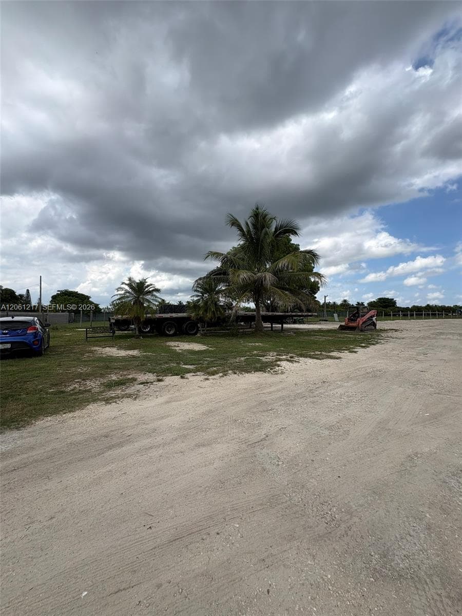12495 SW 199 AVE, Miami FL 33196 photo 4