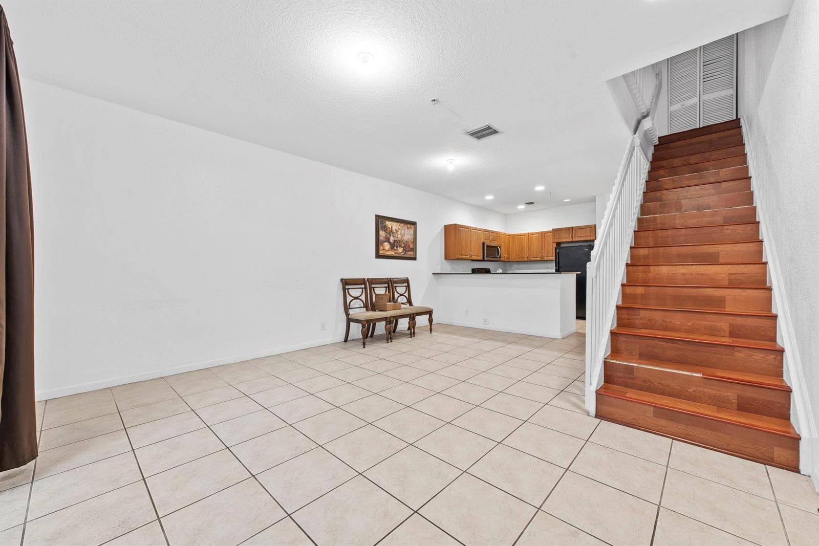 1425 NW 36TH Way, Lauderhill FL 33311 photo 4