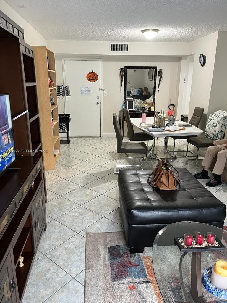 4803 NW 7th St # 14, Miami FL 33126 photo 3