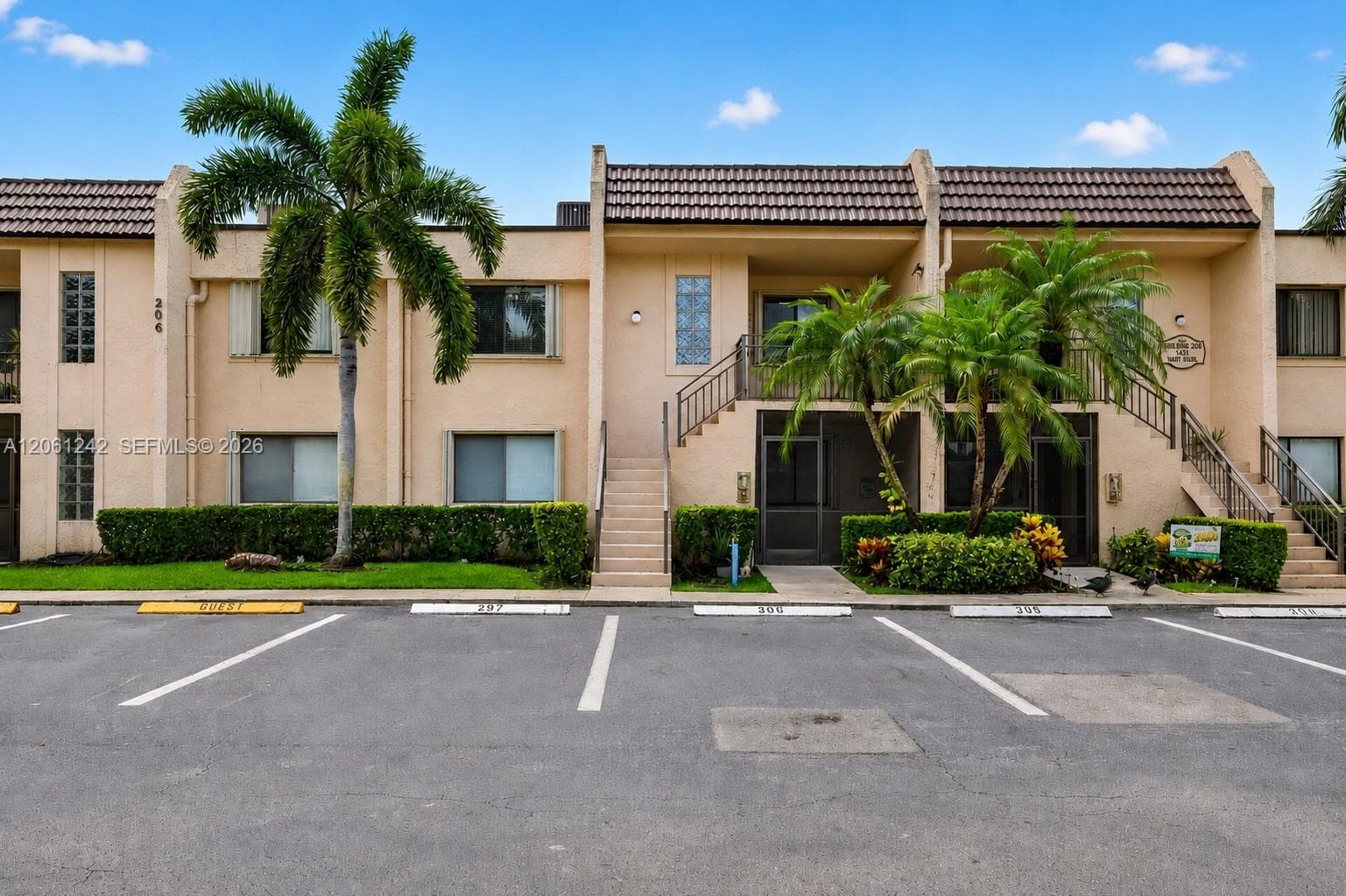 16431 Blatt Blvd # 202, Weston FL 33326 photo 2