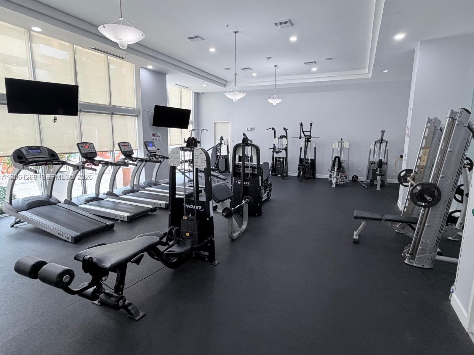 18800 NE 29th Ave # 323, Aventura FL 33180 photo 4