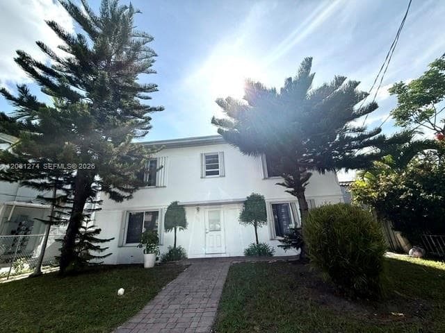 7610 Dickens Ave, Miami Beach FL 33141