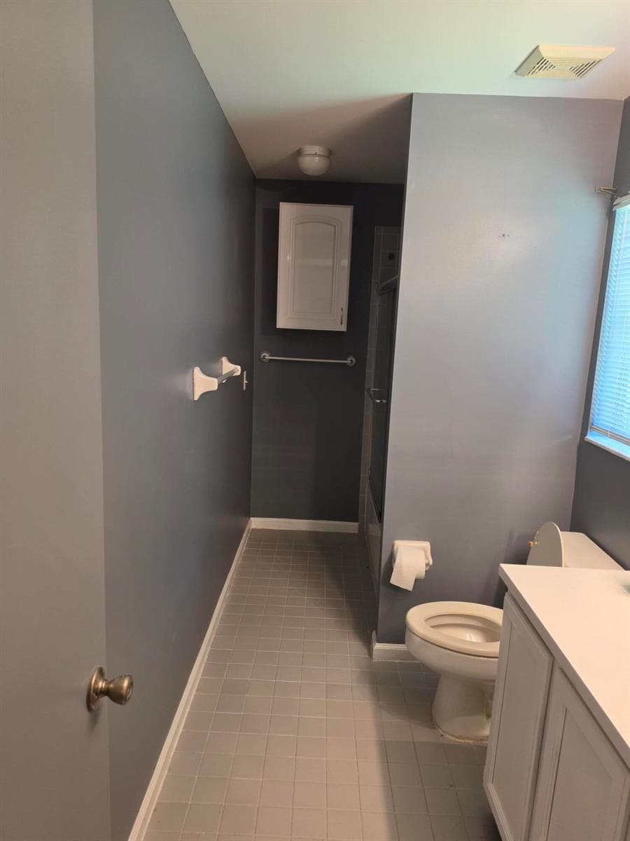 100 KINGS Way, Royal Palm Beach FL 33411