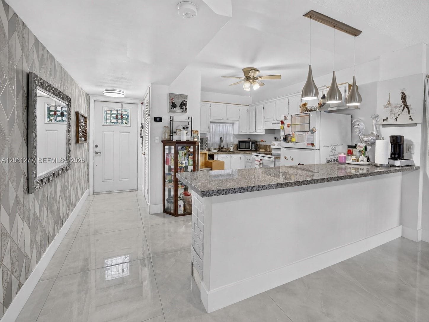8941 S Hollybrook Blvd # 202, Pembroke Pines FL 33025