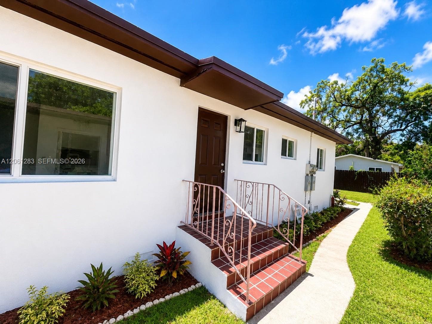 760-762 NW 52nd St, Miami FL 33127 photo 4