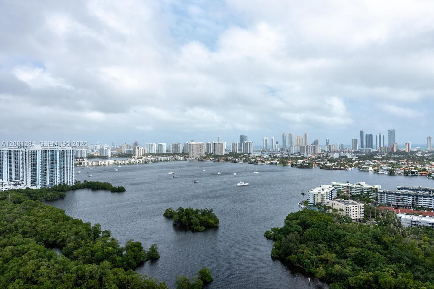 16385 Biscayne Blvd # 2904, North Miami Beach FL 33160 photo 2