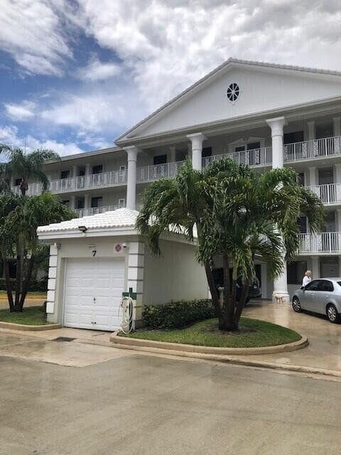 2811 Village Boulevard # 202, West Palm Beach, FL 33409 photo 2