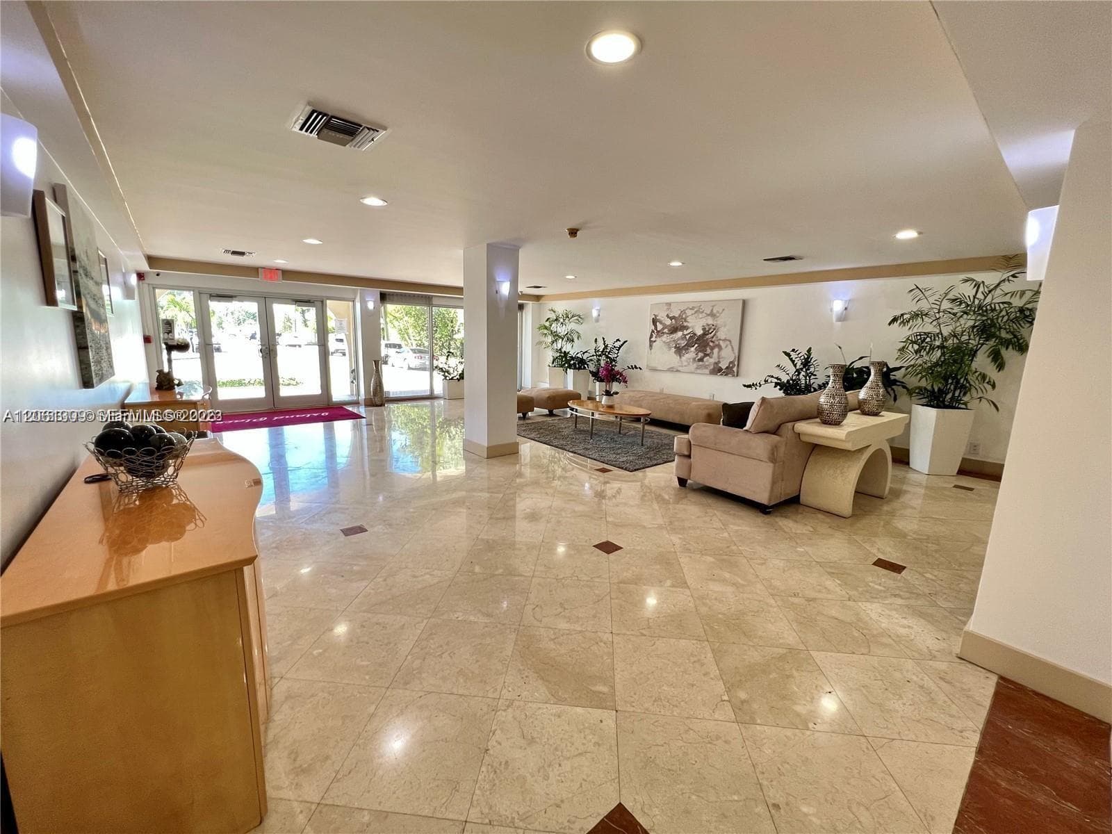 1455 N Treasure Dr # H, North Bay Village FL 33141 photo 2