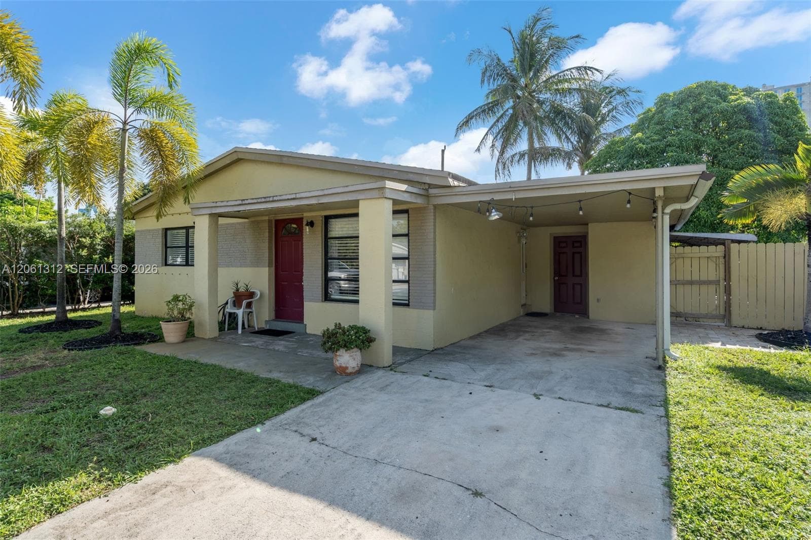 4873 SW 44th Ter, Dania Beach FL 33314 photo 4