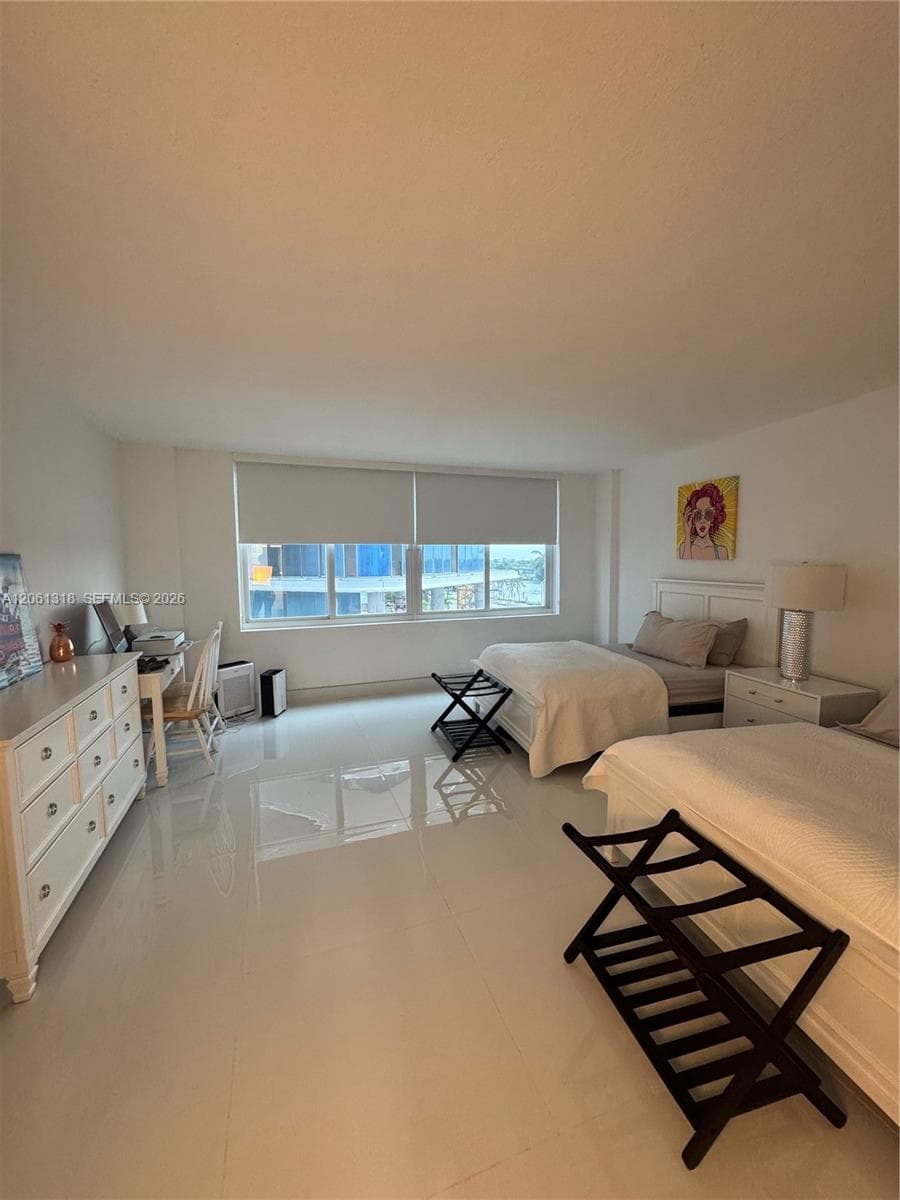 5401 Collins Ave # 334, Miami Beach FL 33140