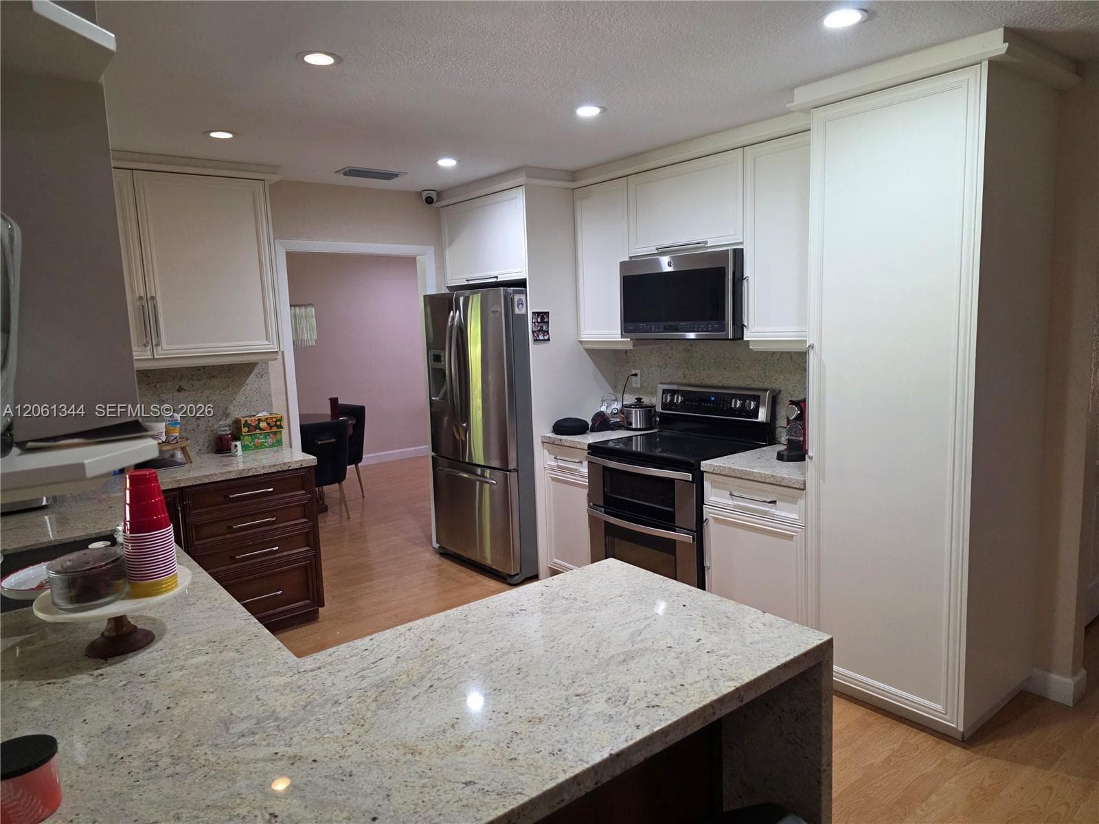 15331 Durnford Dr, Miami Lakes FL 33014 photo 5