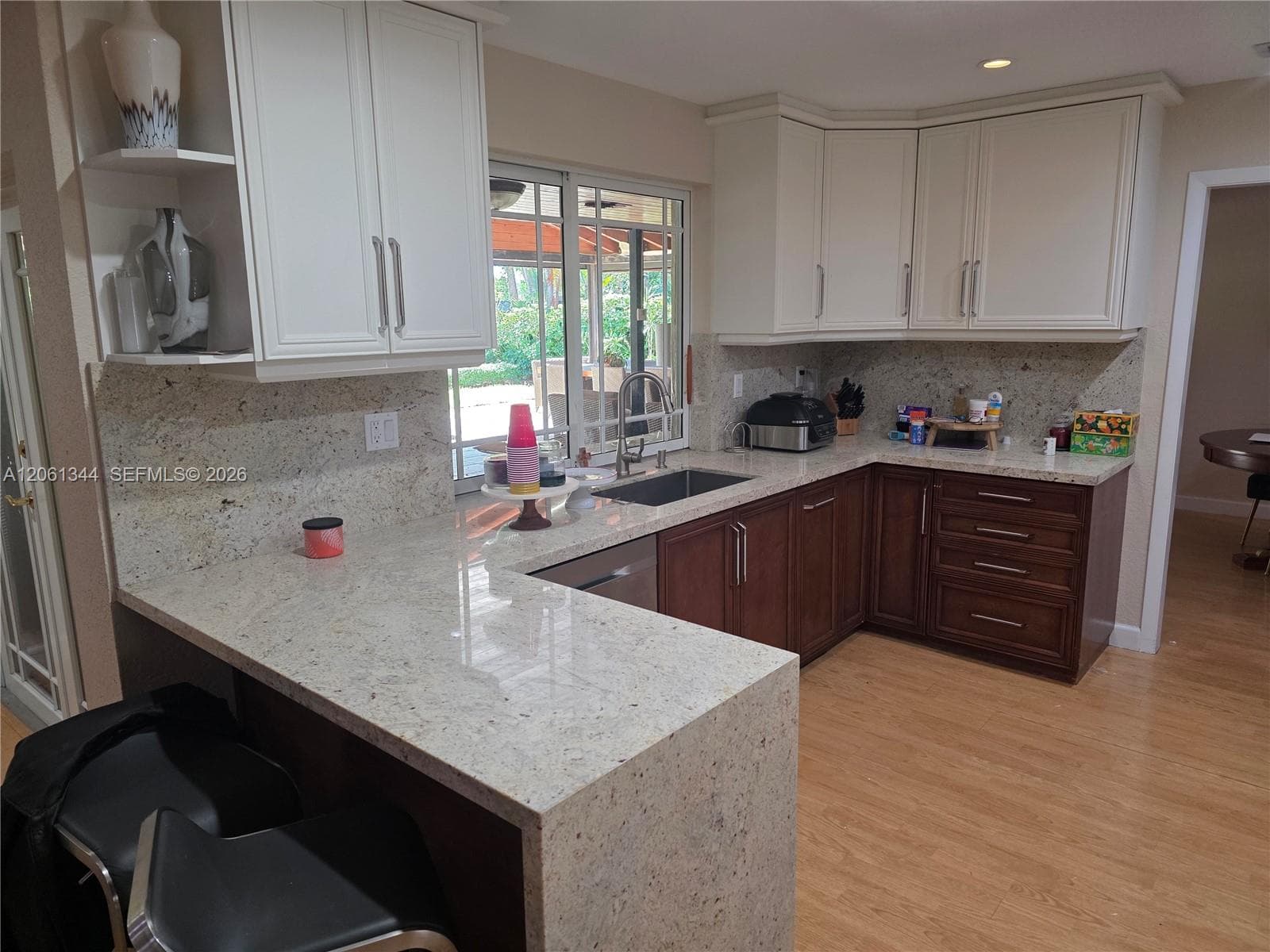 15331 Durnford Dr, Miami Lakes FL 33014 photo 4