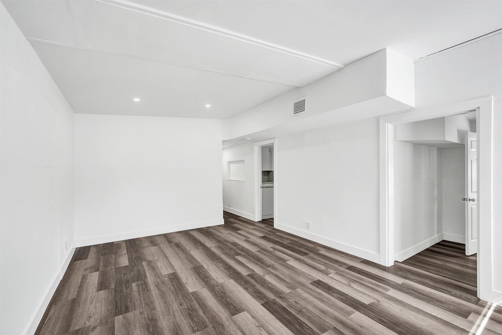 1628 NW 11TH Street, Fort Lauderdale FL 33311 photo 5