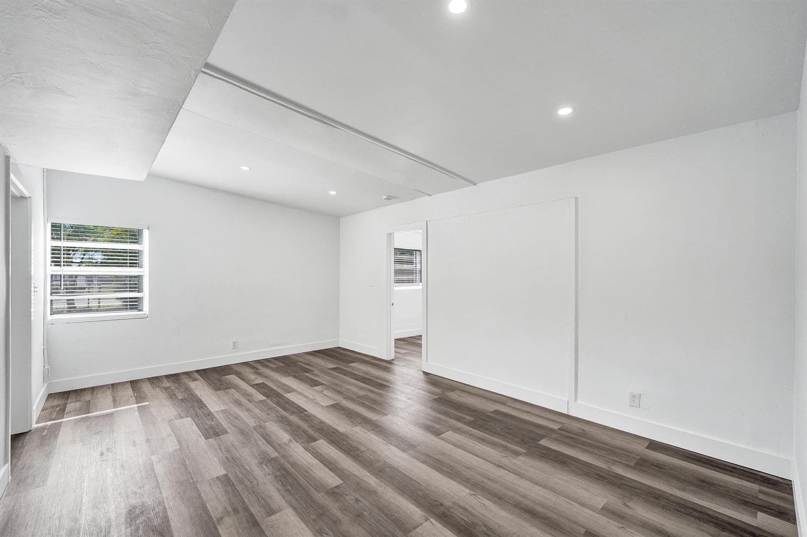 1628 NW 11TH Street, Fort Lauderdale FL 33311 photo 4