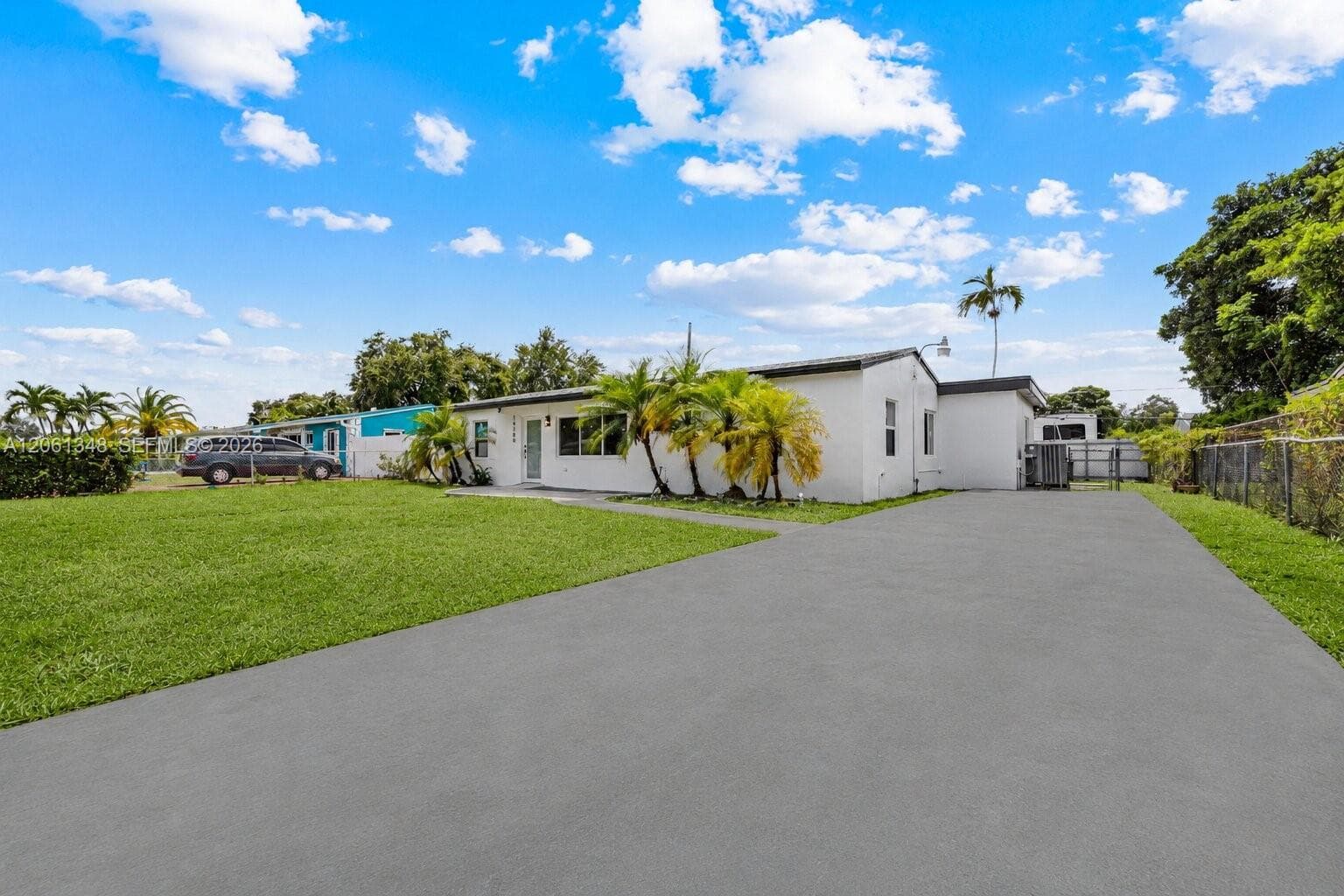 16100 NW 28th Ct, Miami Gardens FL 33054 photo 4