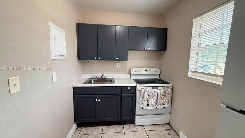 6901 NW 8th Ave # 5, Miami, FL 33150 photo 2