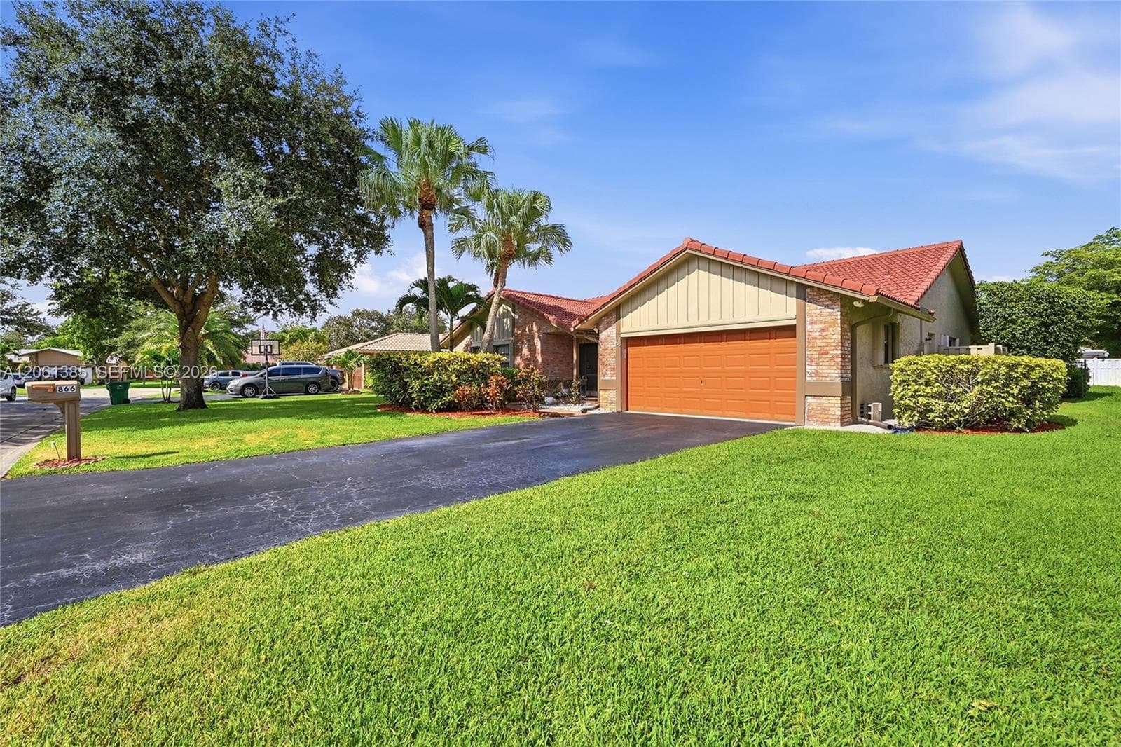 866 NW 110th Ave, Coral Springs FL 33071 photo 2