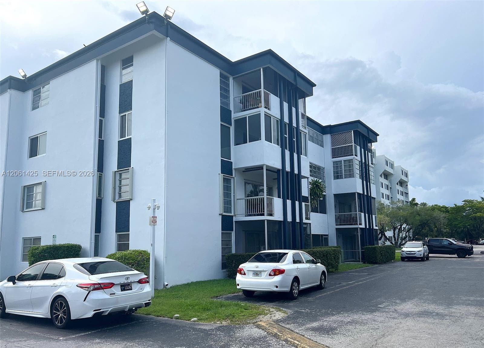 9159 SW 77th Ave # 113, Miami, FL 33156