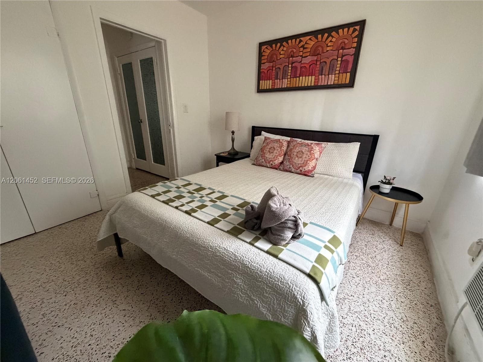 461 SW 6th St # 4, Miami FL 33130 photo 4