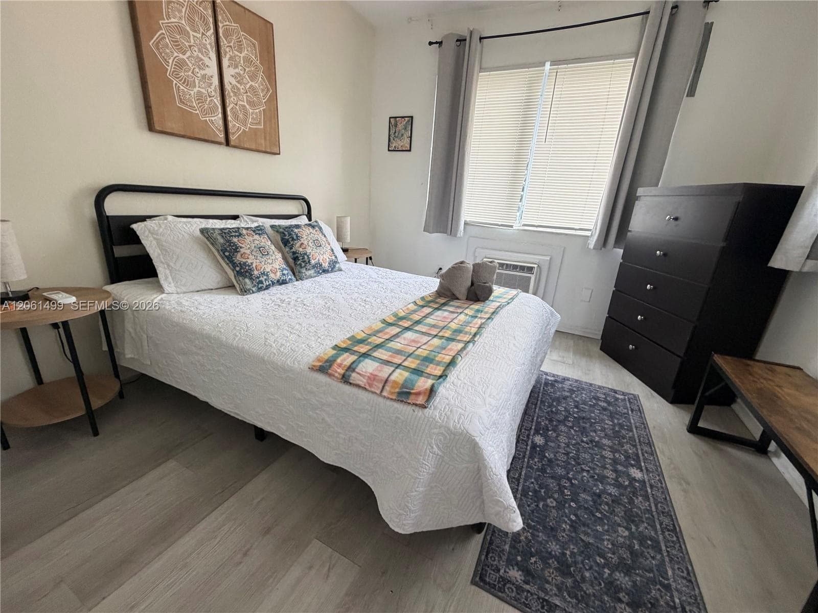 461 SW 6th St # 10, Miami FL 33130 photo 3