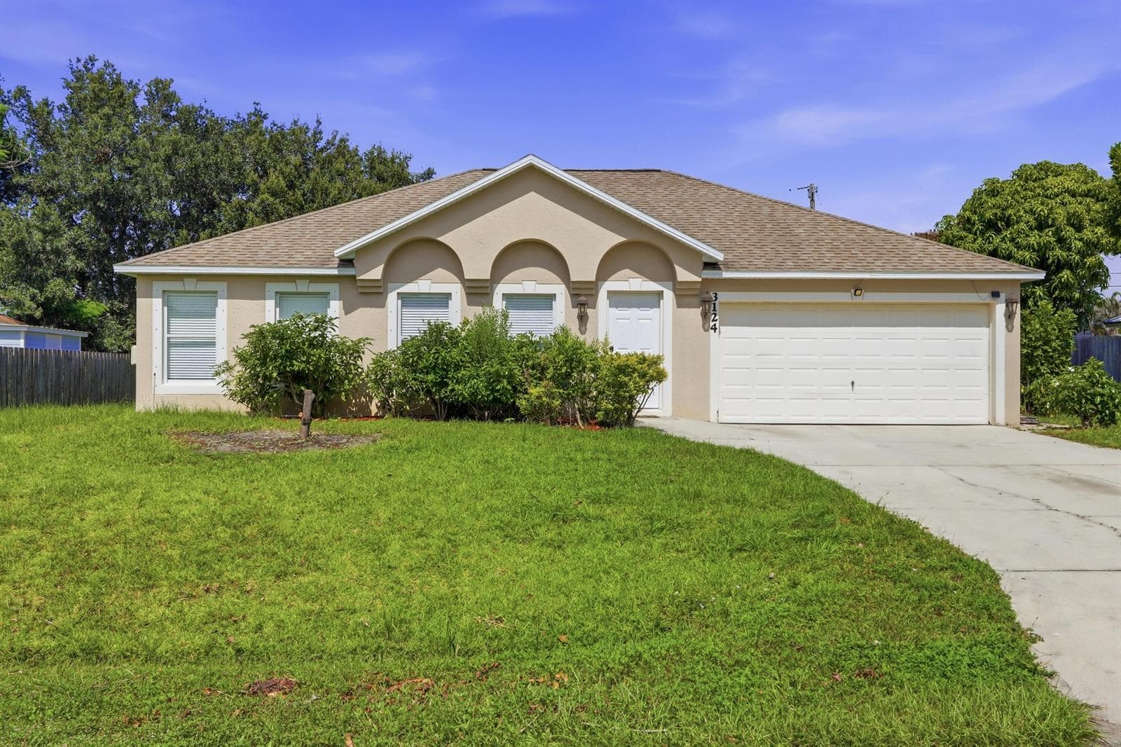 3124 SW ARMUCHER Street, Port St. Lucie FL 34953 photo 2